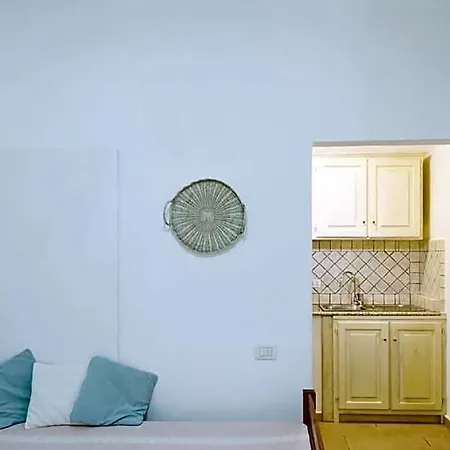 8 Min Dal Mare Casa Di Daniela Lägenhet